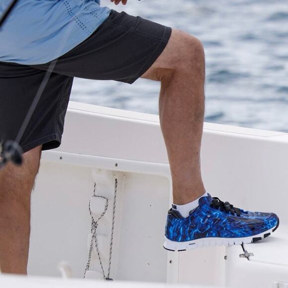 CrossKix APX Mossy Oak Elements Agua Blue Closed Toe Water/Boat Shoes Men 13 - Picture 2 of 10